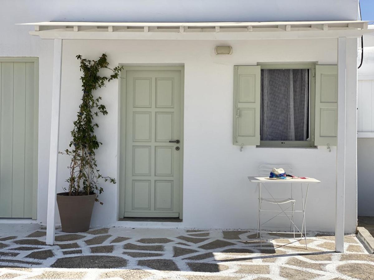 Sing And Blossom Accommodation Mykonos Town エクステリア 写真