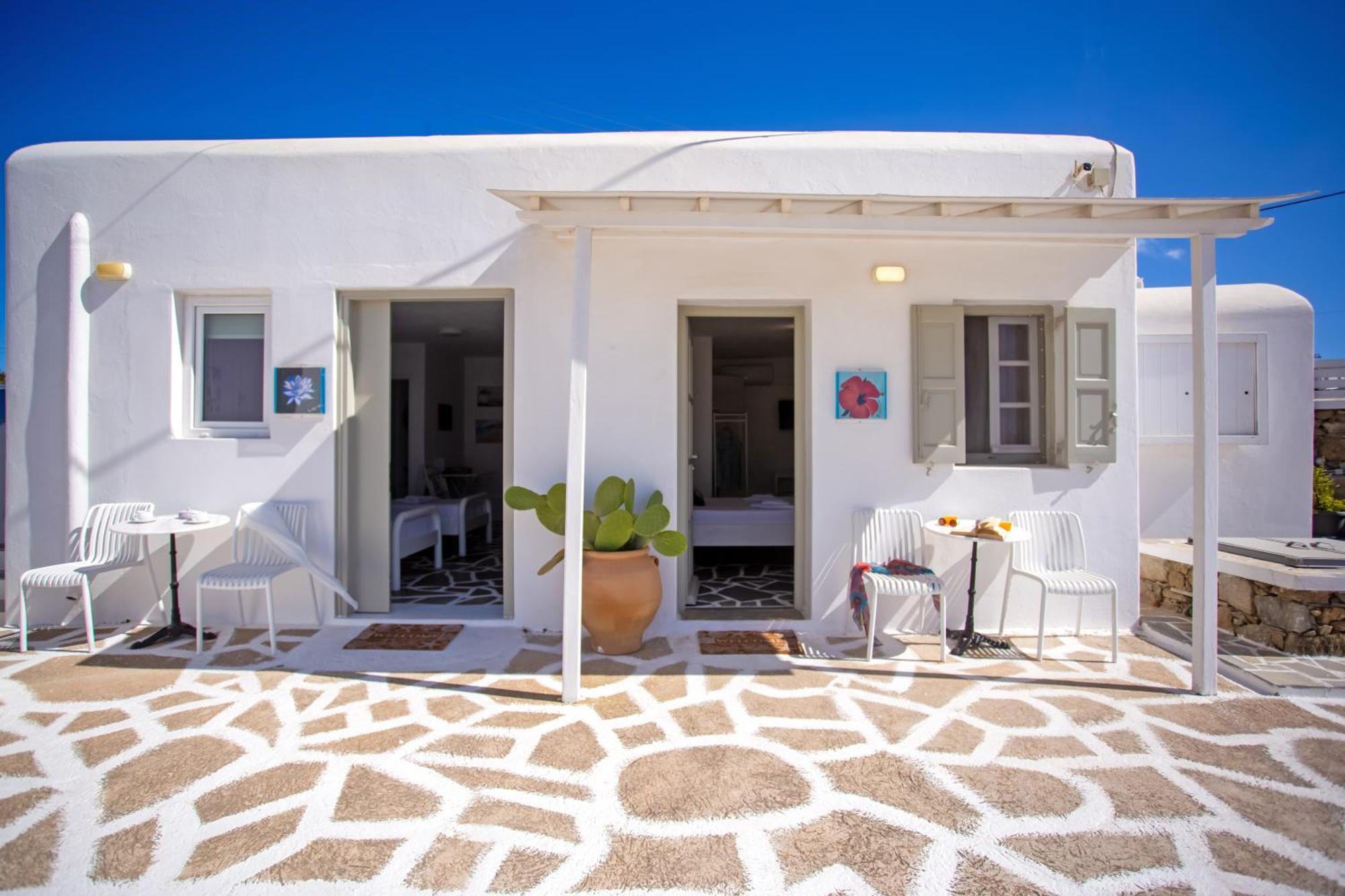 Sing And Blossom Accommodation Mykonos Town エクステリア 写真